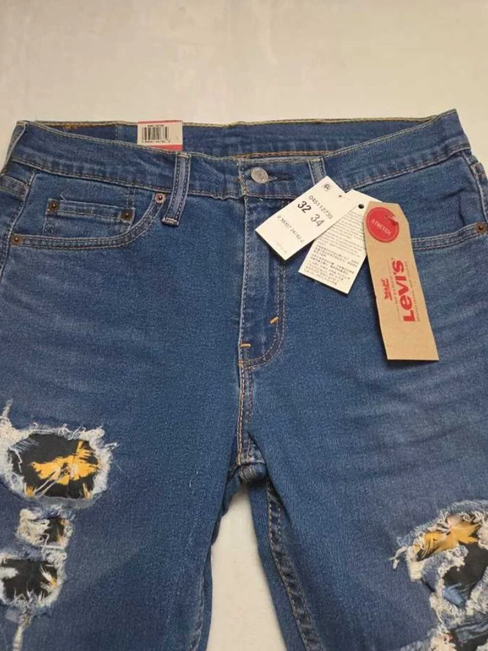Levis brand levi